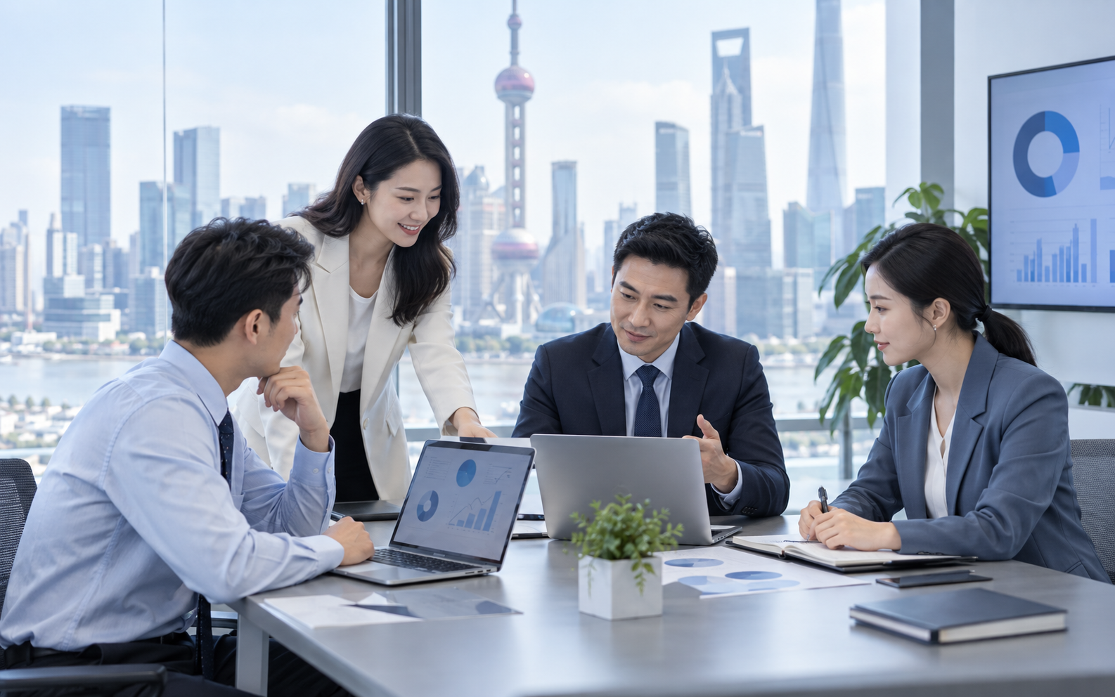 企业顾问研讨数字化流程的通用场景示意
